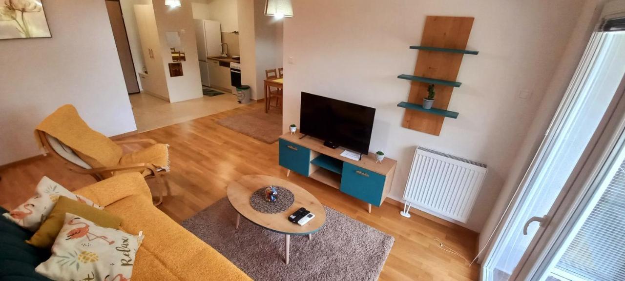 Ilina Apartment Скоп'є Екстер'єр фото